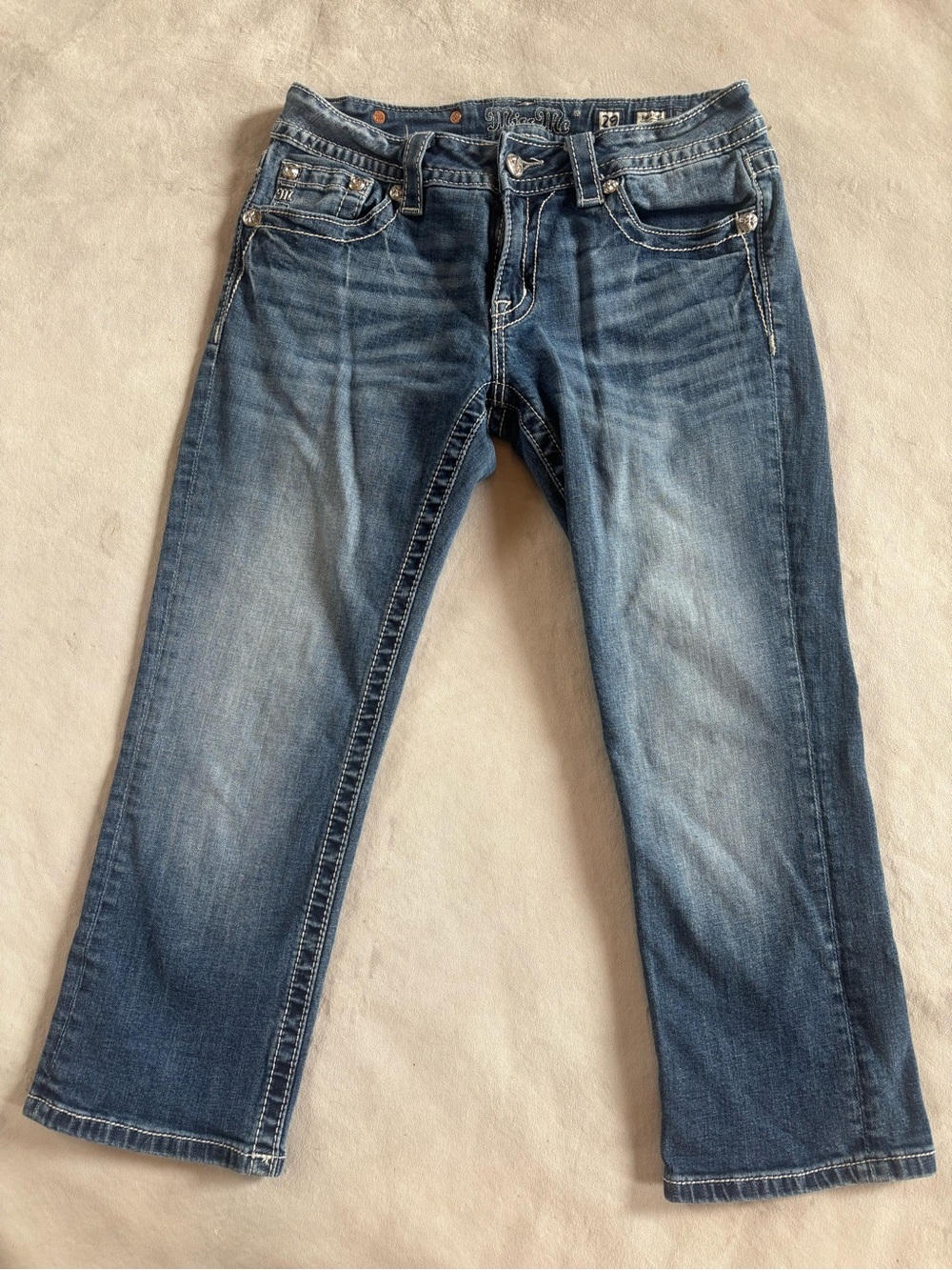Miss Me Signature Zip Pocket Capri Jeans Size 29